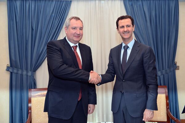 Заместитель председателя правительствап России Дмитрий Рогозин во время встречи с президентом Сирии Башаром Асадом в Дамаске
