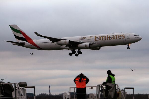 #Самолет авиакомпании Emirates