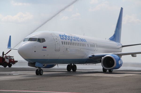 Самолет Boeing 737-800 авиакомпании Добролет