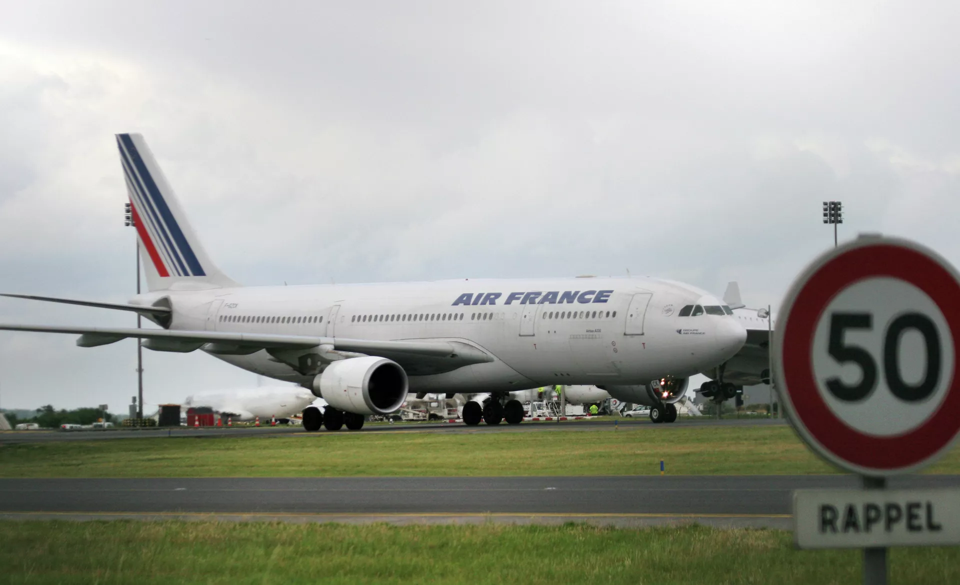 Пассажирский лайнер Air France - ПРАЙМ, 1920, 06.04.2021