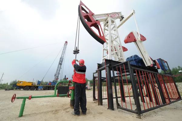 Оператор по добыче нефти на нефтяном кусте
