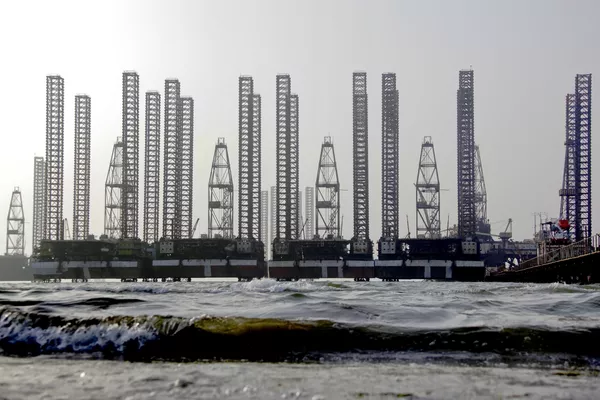#Нефть дорожает на фоне растущей напряженности вокруг Ирана