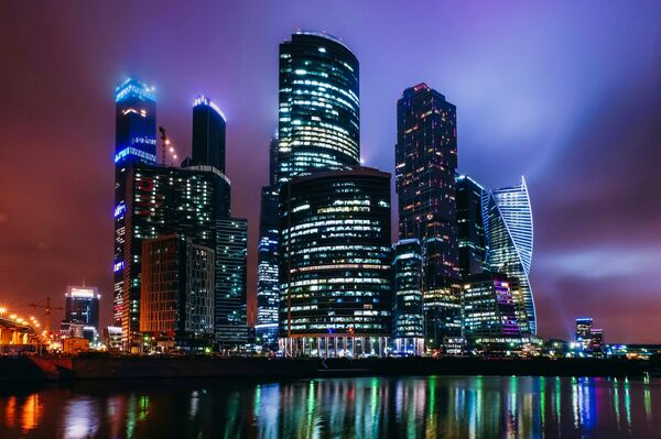 %Московский международный деловой центр Москва-Сити