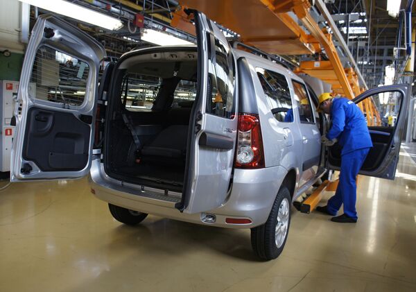 *ОАО АвтоВАЗ запускает в серийное производство Lada Largus