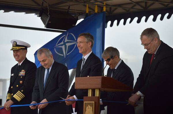 Церемония открытия американского комплекса ПРО Aegis Ashore на румынской военной базе в Девеселу