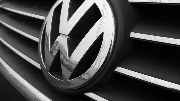 *Логотип Volkswagen
