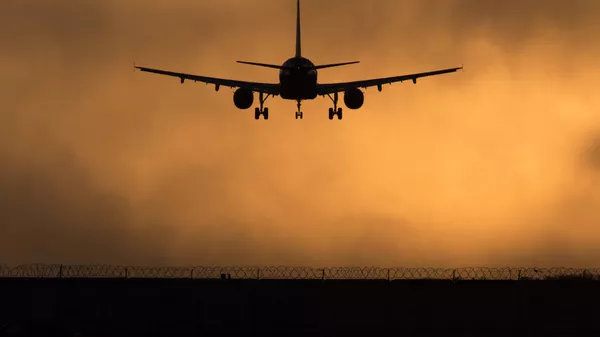 *Самолет Airbus A320