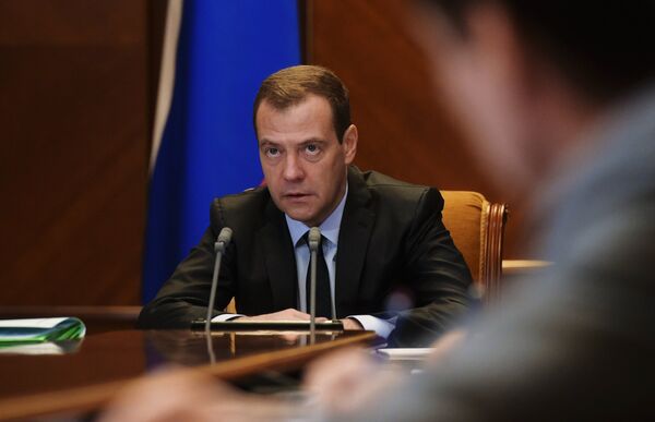Председатель правительства РФ Дмитрий Медведев в подмосковной резиденции Горки