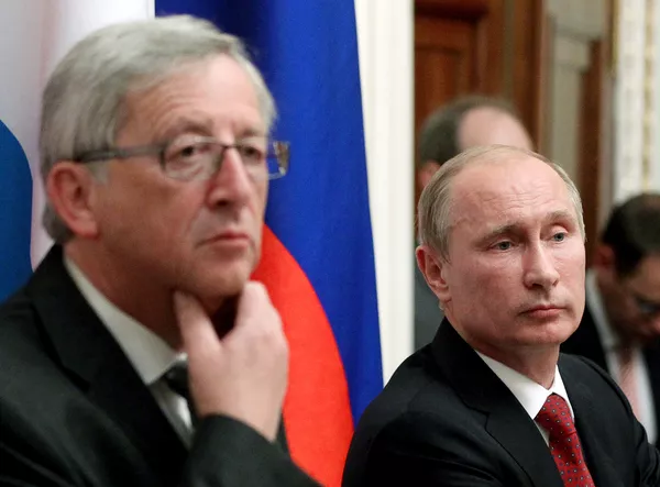 Президент РФ Владимир Путин и Жан-Клод Юнкер во время встречи в Кремле