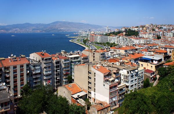 *Вид на турецкий город Измир