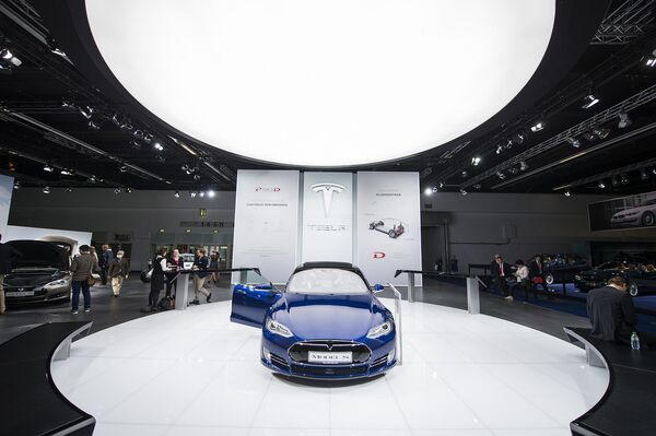 #Беспилотный автомобиль Tesla Model S