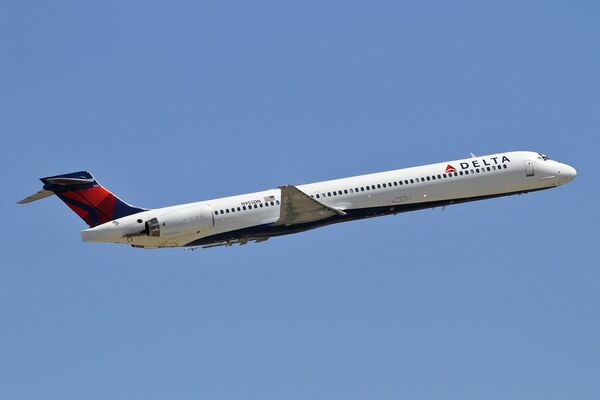 #Самолет MD-90 Delta AirLines