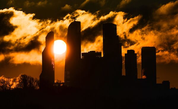 #Рассвет над комплексом Москва-сити в Москве