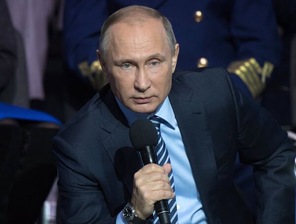 Владимир Путин на итоговом заседании форума ОНФ Форум действий в Москве. 22 ноября 2016