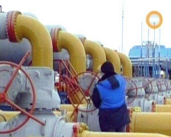Газпром возобновил поставки газа через Украину в срок