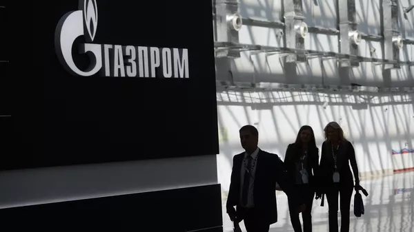 Стенд с логотипом компании Газпром