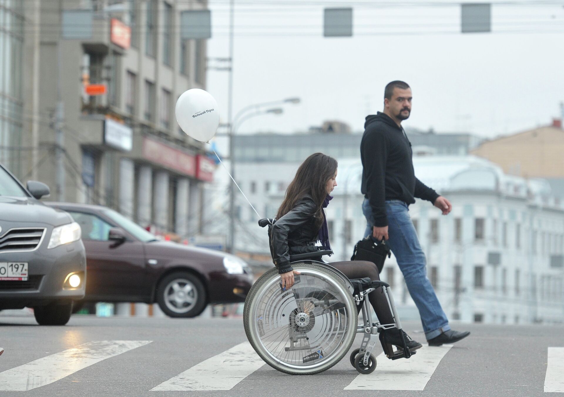 #Девушка на инвалидной коляске - ПРАЙМ, 1920, 11.11.2021