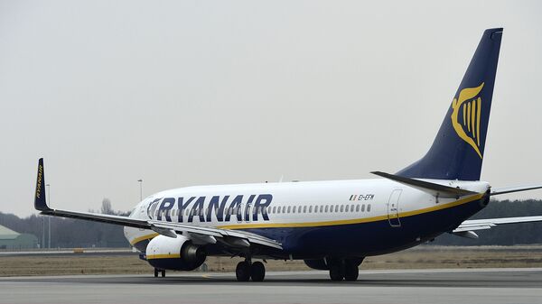 #Самолет авиакомпании Ryanair