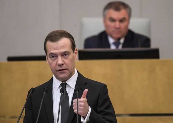 #Председатель правительства РФ Дмитрий Медведев на пленарном заседании Государственной Думы РФ. 19 апреля 2017