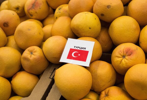 %Турецкие мандарины в одном из магазинов Омска