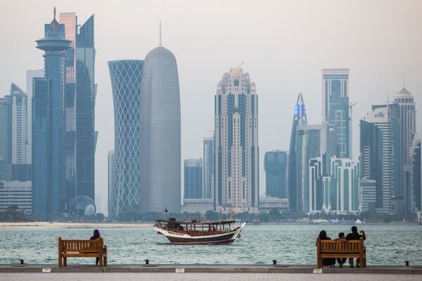 #Вид с набережной на район Вест-Бэй города Доха, Катар