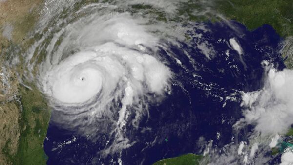 #Снимок со спутника урагана Харви, приближающегося к побережью Техасского залива, США. 25 августа 2017