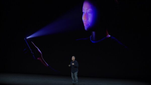 Apple провалила презентацию iPhone X: расхваленная функция Face ID не сработала