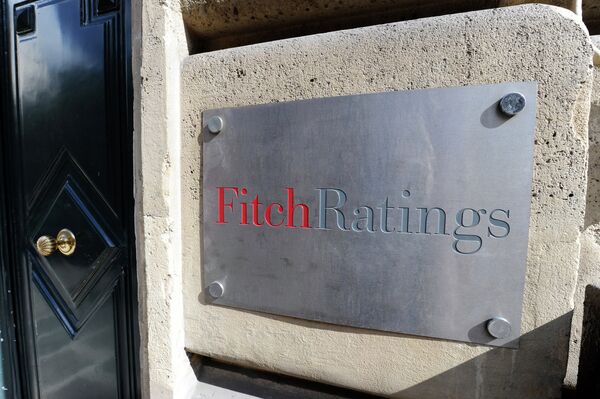 %Рейтинговое агентство Fitch Ratings