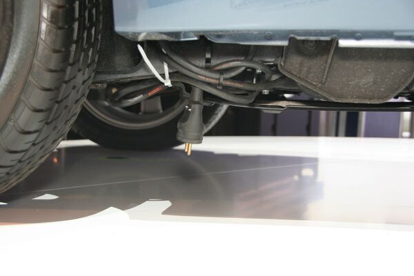 Шнур системы для подзарядки электромобиля Peugeot iOn