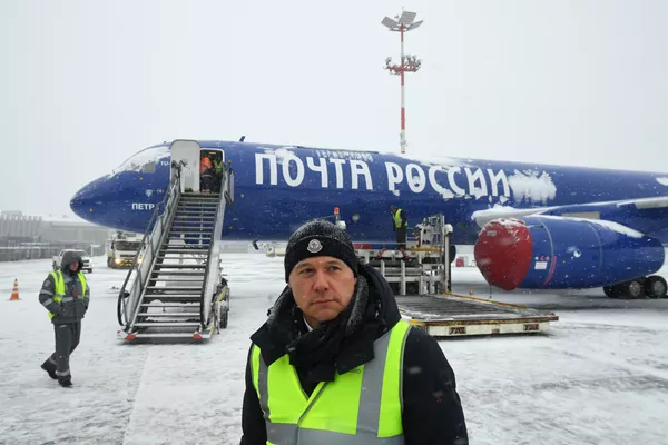 Генеральный директор Почты России Дмитрий Страшнов на церемонии запуска двух магистральных грузовых самолетов ТУ-204С, приобретенных Почтой России, в аэропорту Внуково