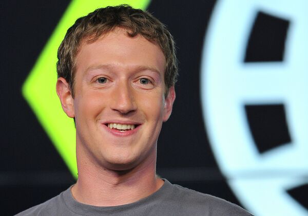 #Основатель и гендиректор социальной сети Facebook Марк Цукерберг