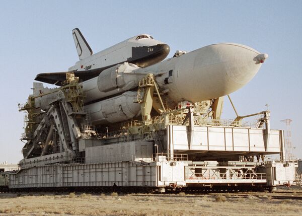 Ракетно-космическая система Энергия, в состав которой входят ракета-носитель и корабль многоразового использования Буран