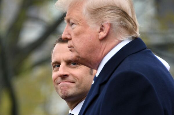 # Президент Франции Эммануэль Макрон и президент США Дональд Трамп во время встречи в Белом доме, США. 24 апреля 2018