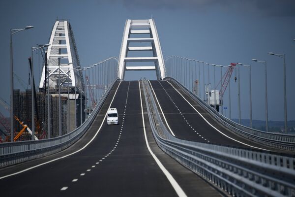 # Открытие автомобильной части Крымского моста