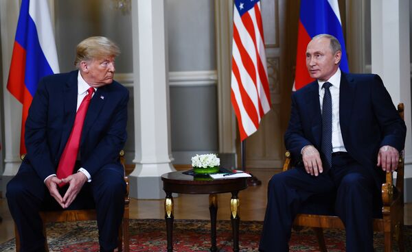 %Встреча президента РФ Владимира Путина и президента США Дональда Трампа. 16 июля 2018