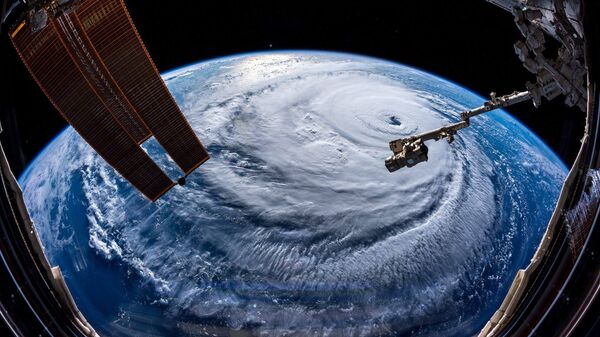 #Вид на ураган Флоренс с МКС