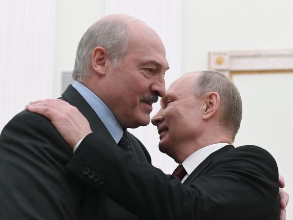 %Президент РФ В. Путин встретился с президентом Белоруссии А. Лукашенко
