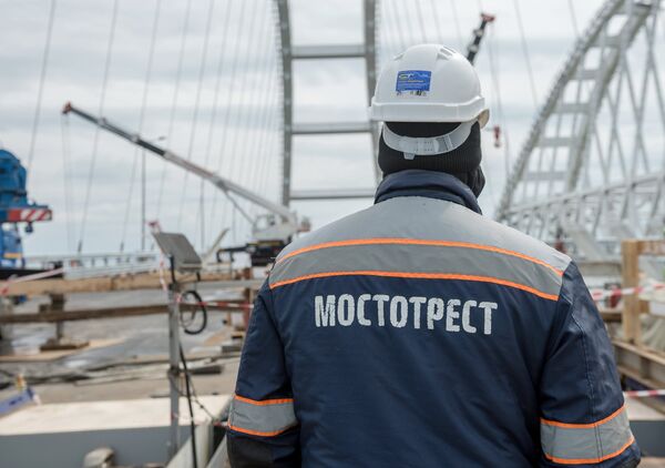 %Строительство Крымского моста