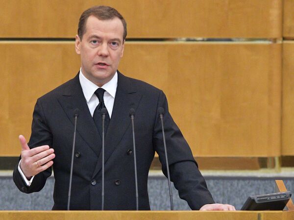 % Премьер-министр Дмитрий Медведев