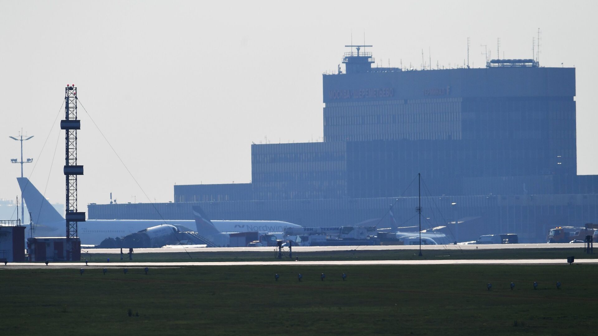 % Ситуация в аэропорту Шереметьево % Ситуация в аэропорту Шереметьево - ПРАЙМ, 1920, 15.04.2020