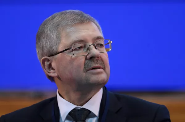 %Дмитрий Тулин