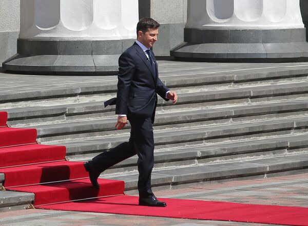 %Инаугурация избранного президента Украины В. Зеленского