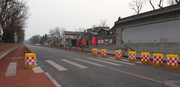 Пустая улица в Пекине