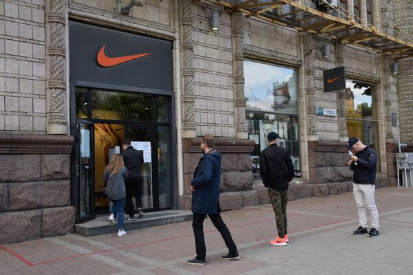 магазин Nike