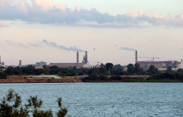 Вид на здания завода 1-го рудоуправления производителя калийных минеральных удобрений ОАО Беларуськалий в городе Солигорск
