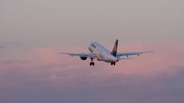 Пассажирский самолет авиакомпании Lufthansa
