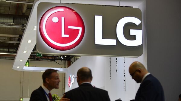 Стенд компании LG на международном автомобильном салоне во Франкфурте