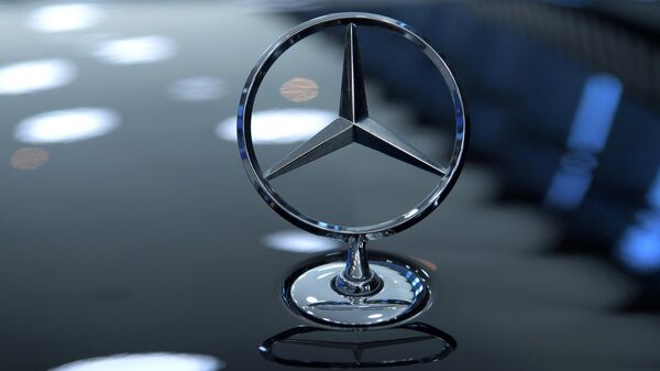 Тысячи сотрудников Mercedes-Benz в Германии вышли на демонстрации