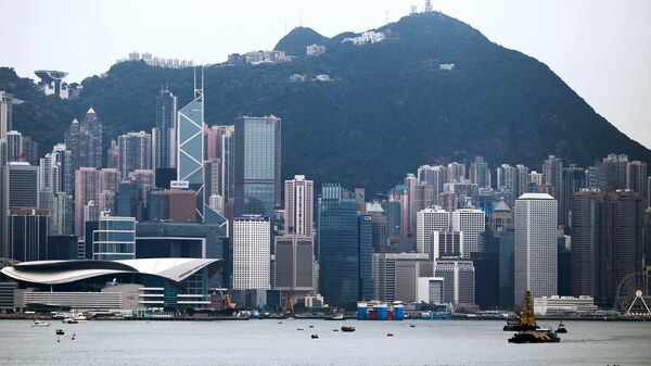 Вид с моря на Гонконг