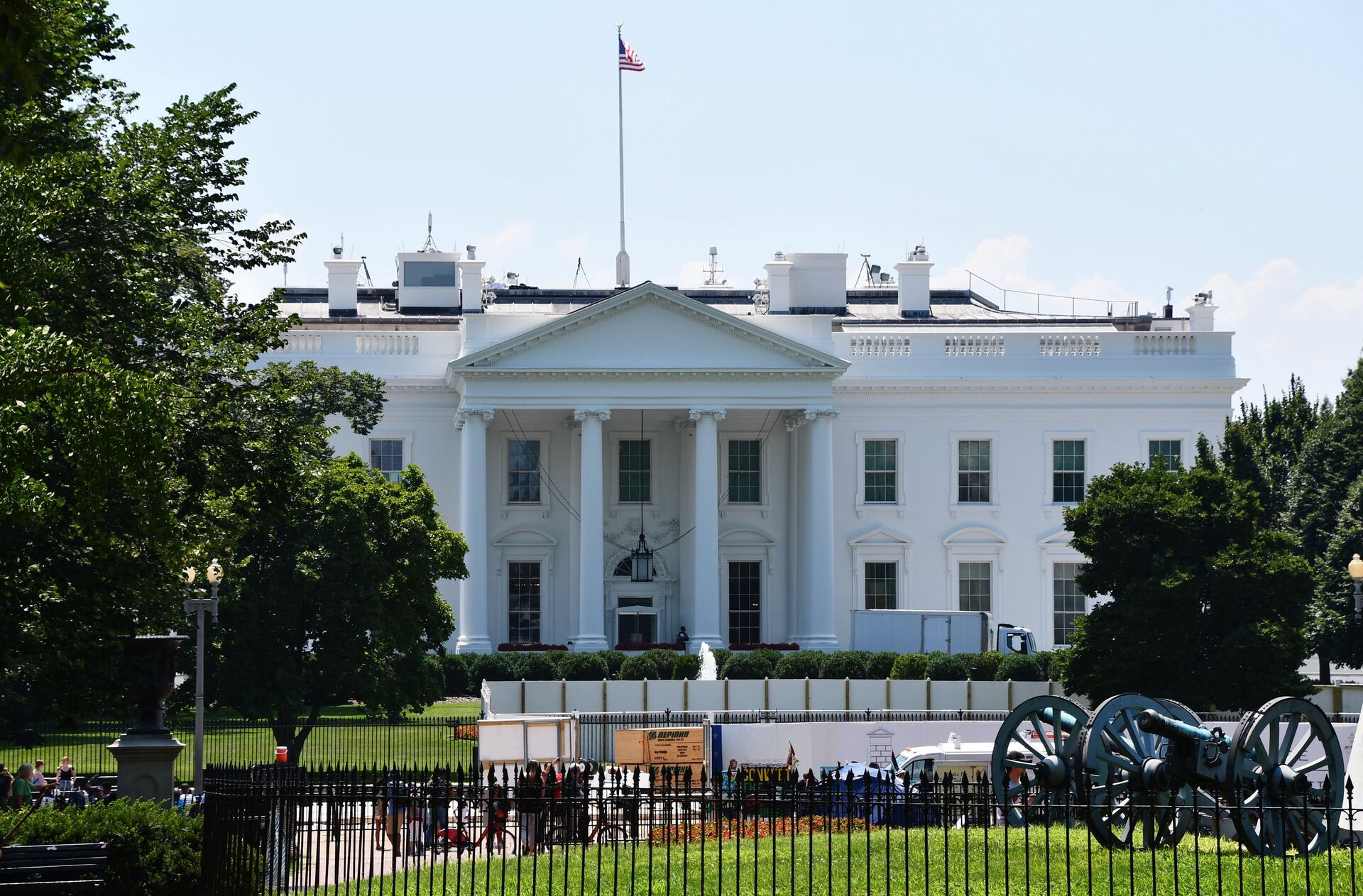 Забор у Белого дома в Вашингтоне станет выше - ПРАЙМ, 1920, 07.05.2023